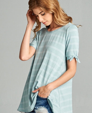 Tie Me in a Knot Sleeve Top in Sage